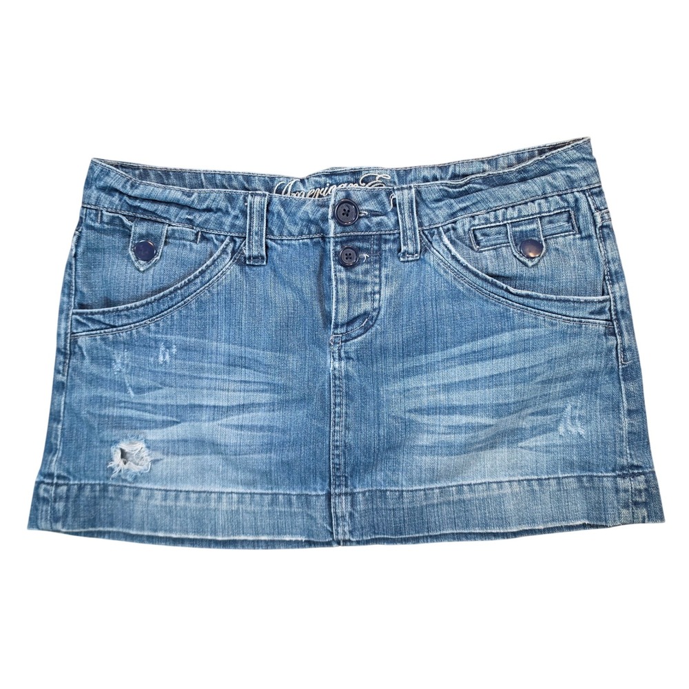 American Eagle Low Rise Denim Mini Skirt Distressed Medium Wash Y2K Size 6 Reg